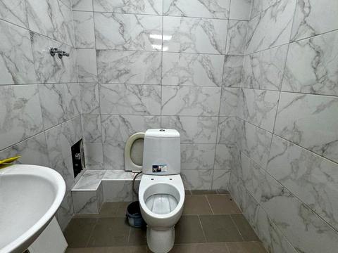 комерційна за адресою Лесі Українки просп., 10