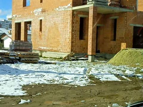 дом по адресу Лисиницька, 4