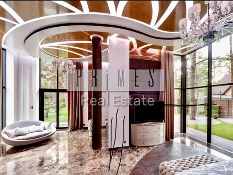 будинок за адресою смт. Козин, Вишнева вул.