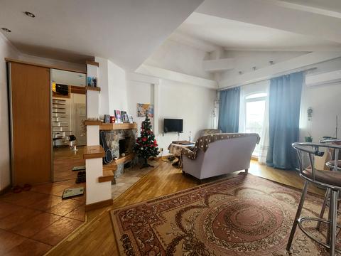 квартира за адресою Карпатської Січі вул., 8