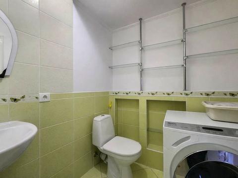 квартира за адресою Карпатської Січі вул., 8
