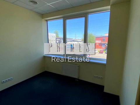 коммерческая по адресу Виктора Некрасова ул. (Північно-Сирецька), 5