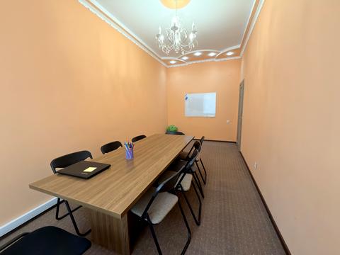 квартира за адресою Надвірна, майдан Шевченка, 4