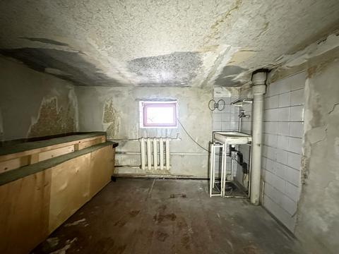 паркомісце за адресою Березняківська вул., 25