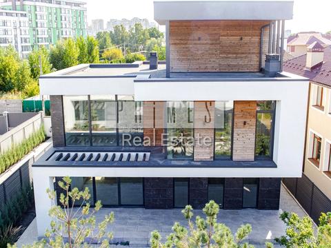 дом по адресу Сергея Колоса ул. (Ленина), 7