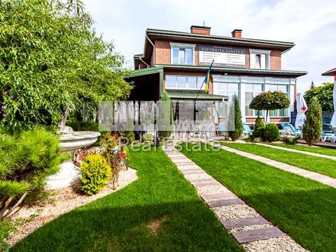 комерційна за адресою Княгині Ольги вул., 13