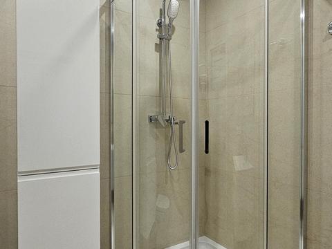 квартира за адресою Степана Бандери вул. (Гагаріна), 1