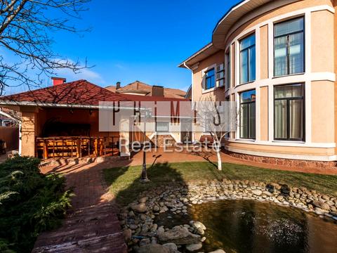 будинок за адресою Білокур Катерини