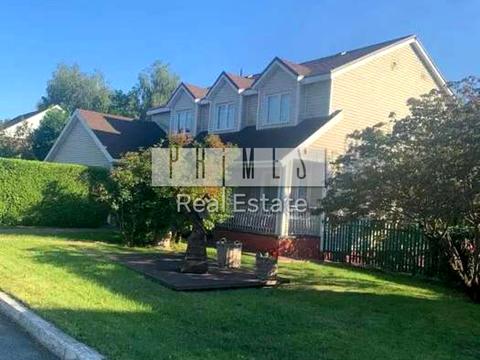 будинок за адресою Канадское село