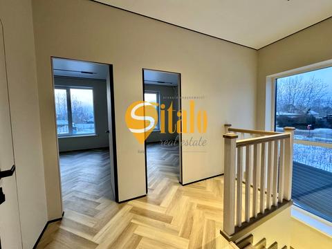 будинок за адресою Центральна вул.