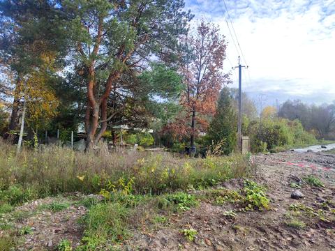 ділянка за адресою Набережна вул., 32а