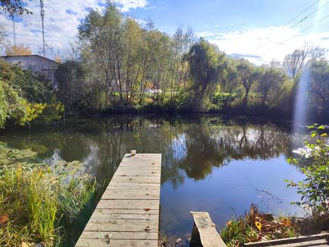 ділянка за адресою Набережна вул., 32а