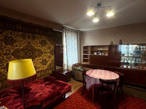 квартира за адресою Князя Володимира Великого просп., 88