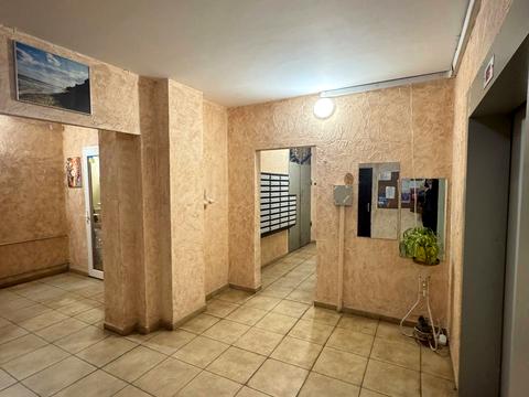 квартира за адресою Князя Володимира Великого просп., 88