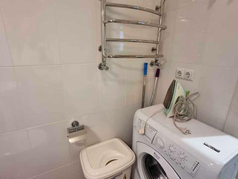 квартира за адресою Українська вул., 83-Б, к. 10-11