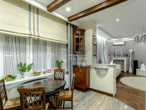 квартира за адресою Золотоустівська вул., 10-12