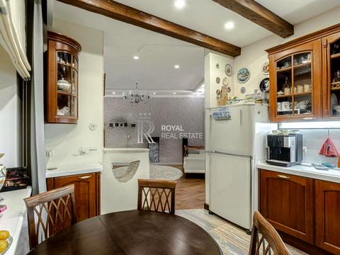 квартира за адресою Золотоустівська вул., 10-12