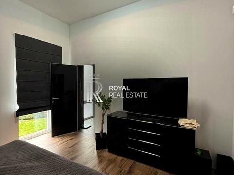 будинок за адресою Квітнева вул.