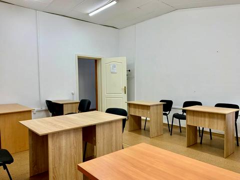 коммерческая по адресу Михаила Грушевского ул. (Карла Либкнехта), 4-Б