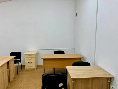 коммерческая по адресу Михаила Грушевского ул. (Карла Либкнехта), 4-Б