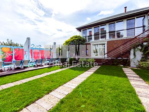 комерційна за адресою Княгині Ольги вул., 13