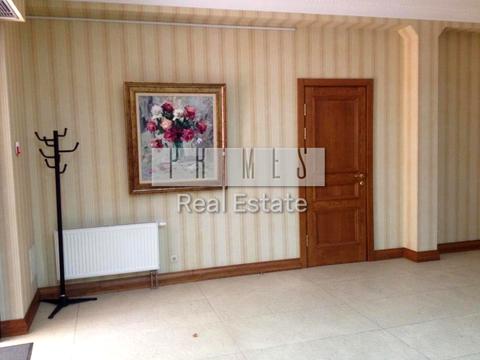 коммерческая по адресу Жилянская ул., 72а