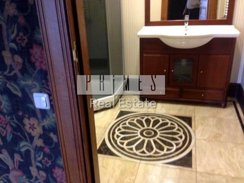 коммерческая по адресу Жилянская ул., 72а