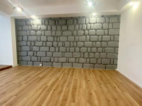 комерційна за адресою Галицька вул., 43б