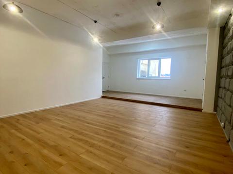 комерційна за адресою Галицька вул., 43б