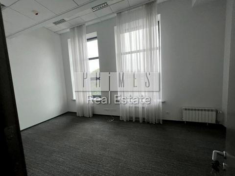 коммерческая по адресу Новоконстантиновская ул., 18