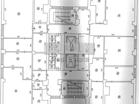 комерційна за адресою Лісова вул., 2