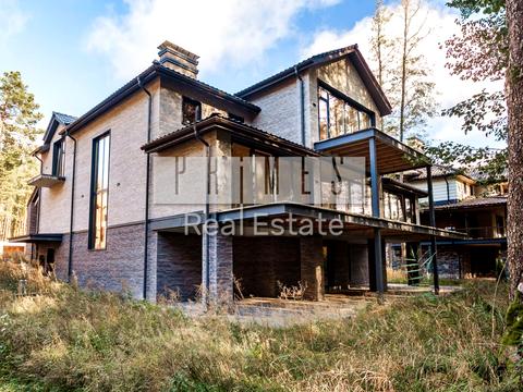 будинок за адресою центральна, 1