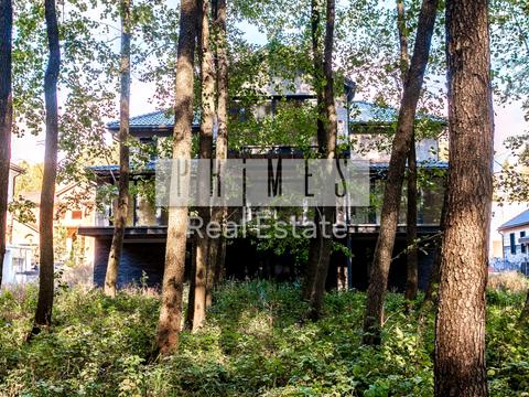 будинок за адресою центральна, 1