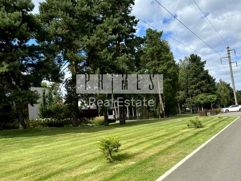 будинок за адресою центральна, 1