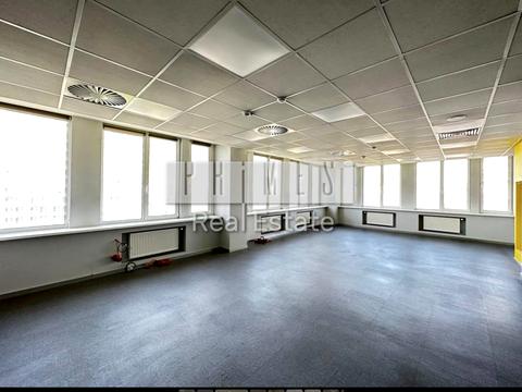 комерційна за адресою Лєскова вул., 9