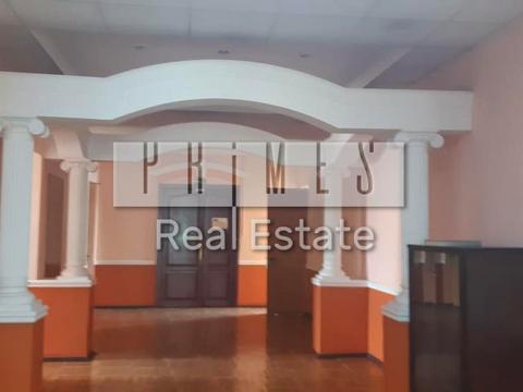 коммерческая по адресу Довженка Олександра, 18