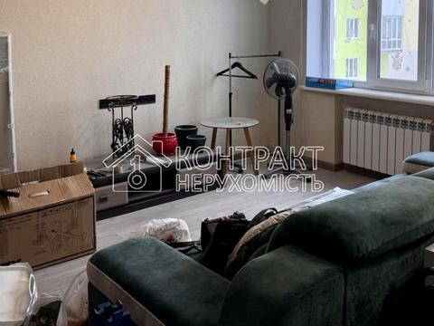 квартира по адресу Гвардейцев-Широнинцев ул., 74-Б