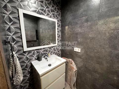 квартира по адресу Гвардейцев-Широнинцев ул., 74-Б