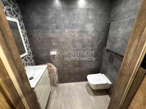 квартира по адресу Гвардейцев-Широнинцев ул., 74-Б