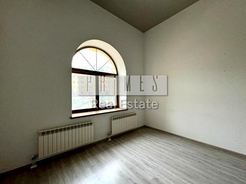 коммерческая по адресу Кожем'яцька, 20