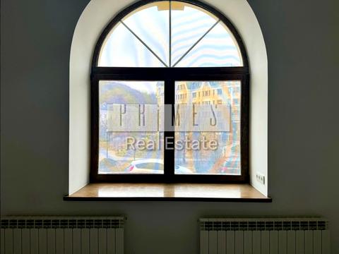 коммерческая по адресу Кожем'яцька, 20