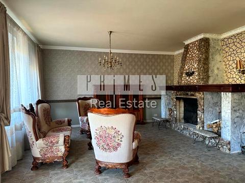 дом по адресу цетральна, 1