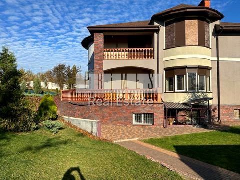 дом по адресу цетральна, 1