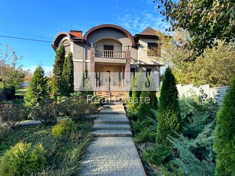 дом по адресу цетральна, 1