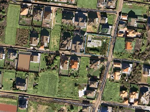 ділянка за адресою 