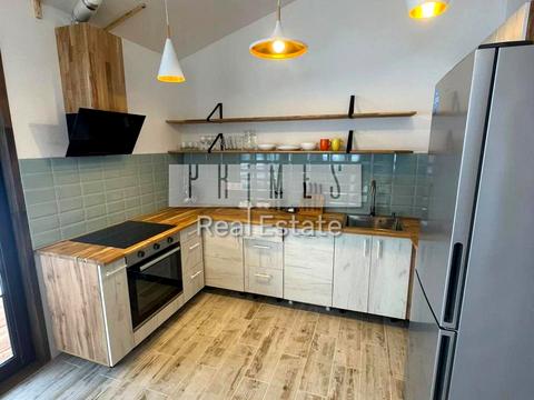 будинок за адресою смт. Східниця, В'ячеслава Чорновола вул., 2