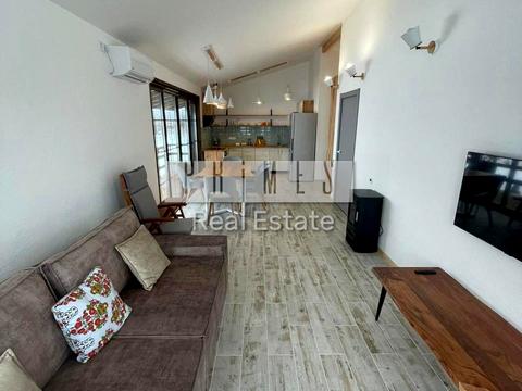 будинок за адресою смт. Східниця, В'ячеслава Чорновола вул., 2