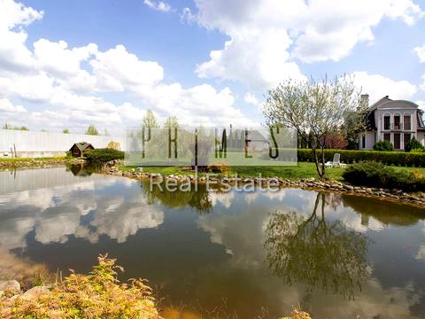 будинок за адресою Валова вул., 10