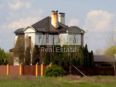 будинок за адресою Валова вул., 10