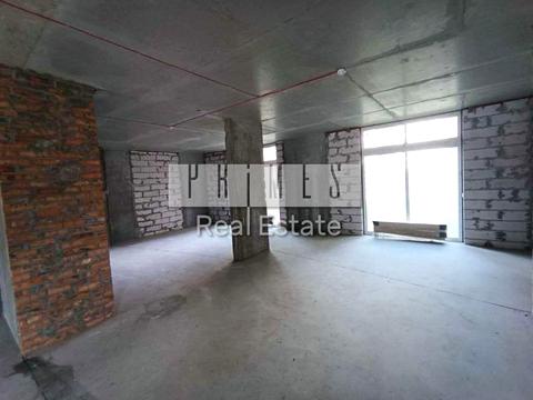 коммерческая по адресу Олександра Олеся 2, 8.2